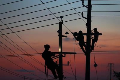 國網江西電力加快鄉(xiāng)村電氣化建設助推鄉(xiāng)村振興